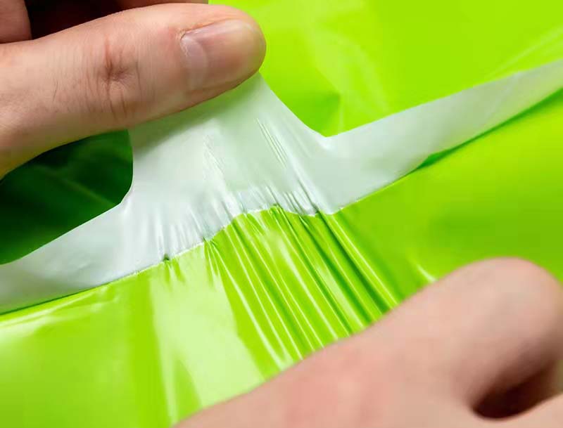 覃塘果绿色快递袋-05